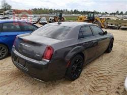 كرايسلر 300